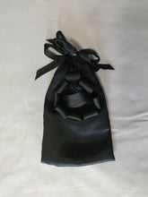 Load image into Gallery viewer, 18th Century Men&#39;s Wig Bag Pattern