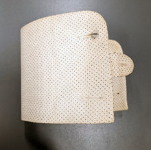 Load image into Gallery viewer, Victorian and Edwardian Removable Cuff and Collar Pattern