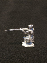 Load image into Gallery viewer, Reproduction 18th Century Tin Soldier - Kneeling Infantryman